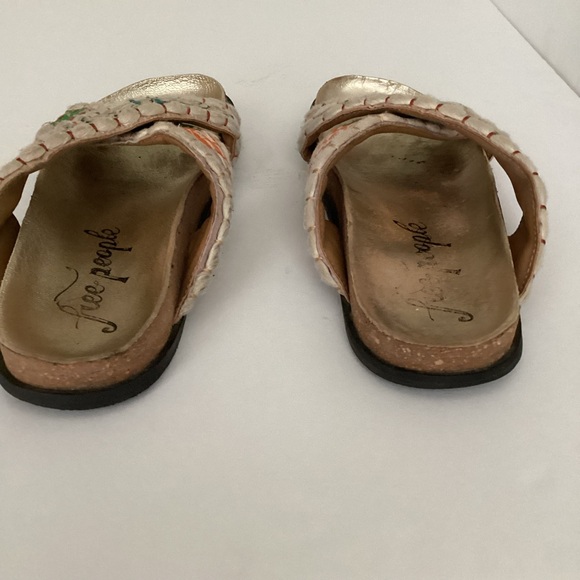 Free People Wildflower Patchwork Kantha Sandals Womens Size 38 Summer Hippie Y2K - Picture 7 of 10